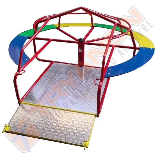 Gira Gira - 6 lugares (1 p/ cadeirante - playground)